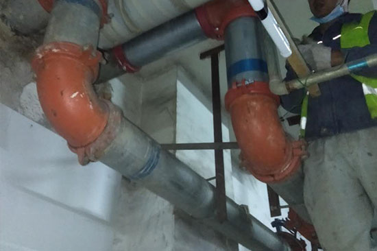 �������̹�˾�н��������̃r��Ӌ��