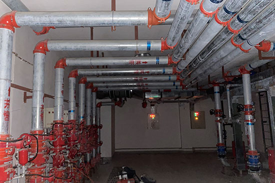 �������̸������ʲô���̣���Ҫ���ݣ�ע������c����