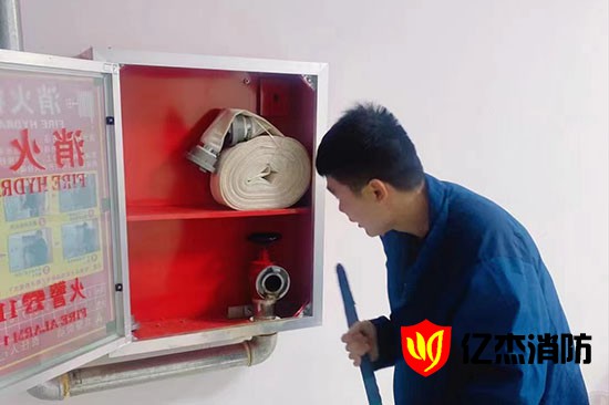 ����b���������˨�Q��λ�ÿ��Ԇ�����ʲô���m��